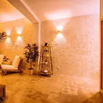 Apartment Romantische Met Jacuzzi & Sauna - Dichtbij Stadscentrum *