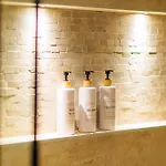 Daire Romantische Met Jacuzzi & Sauna - Dichtbij Stadscentrum