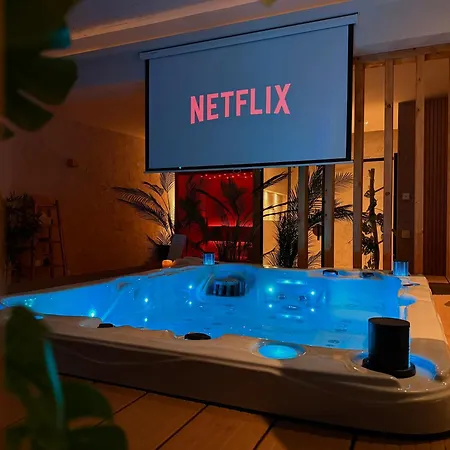 Апартаменты Romantische Met Jacuzzi & Sauna - Dichtbij Stadscentrum *