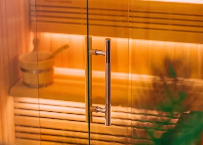 Romantische Met Jacuzzi & Sauna - Dichtbij Stadscentrum *