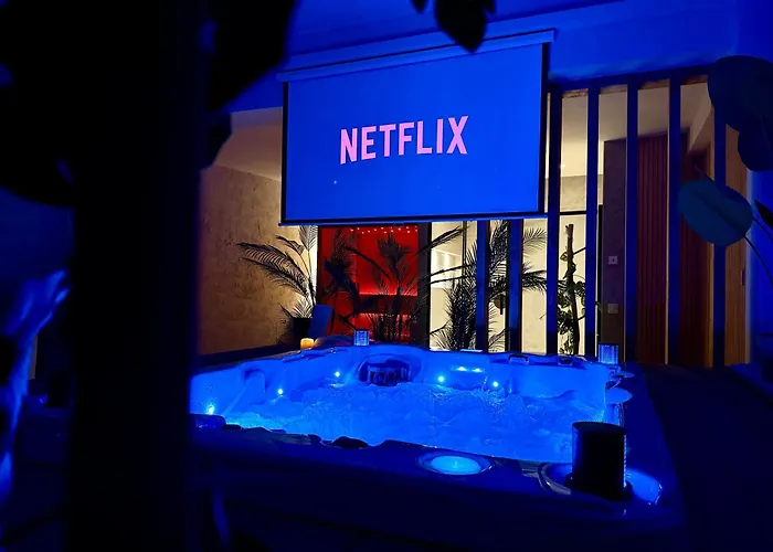 Romantische Met Jacuzzi & Sauna - Dichtbij Stadscentrum