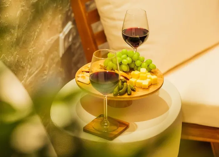 Romantische Met Jacuzzi & Sauna - Dichtbij Stadscentrum * Eindhoven